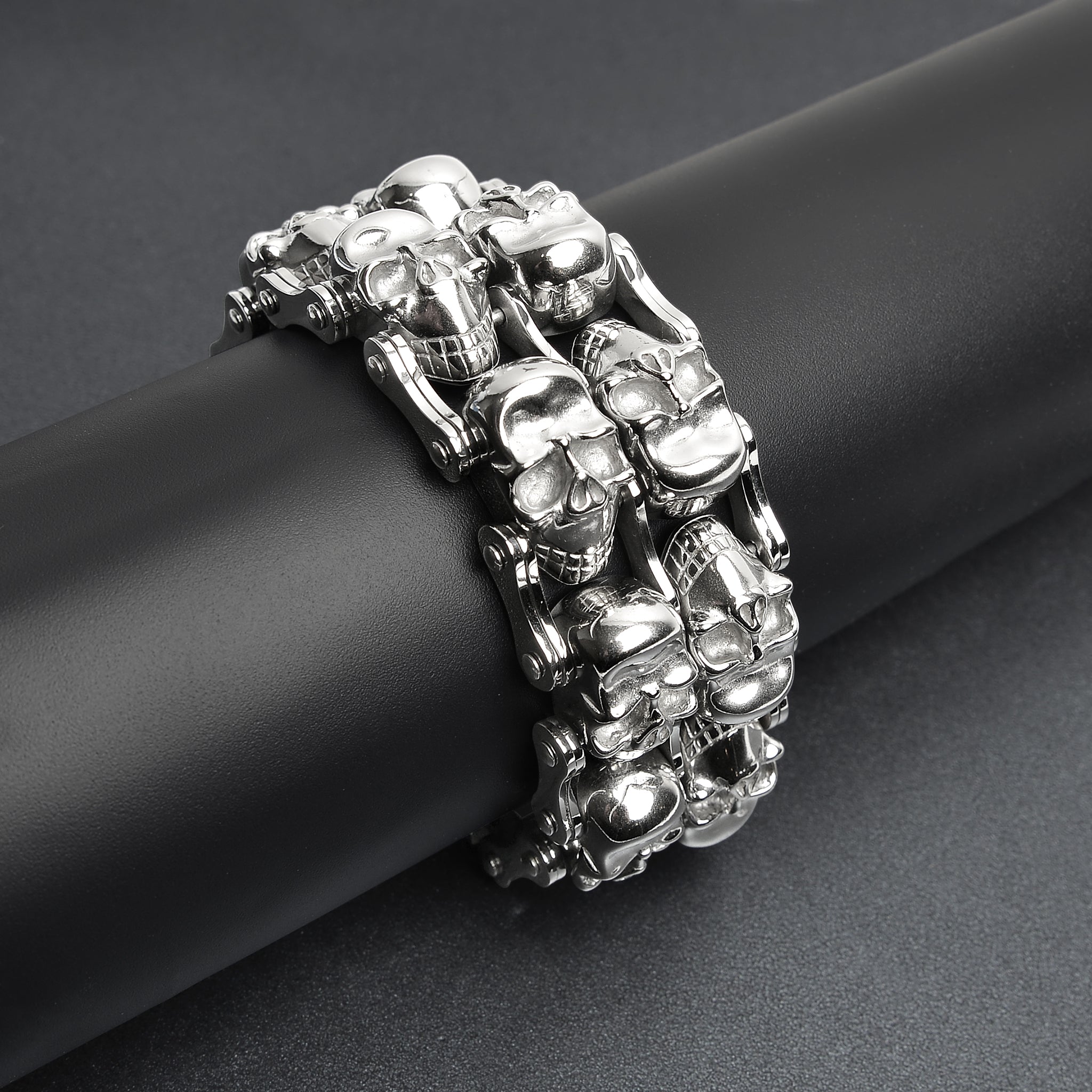 Stainless Steel Double Skulls Alternating Bike Chain Bracelet